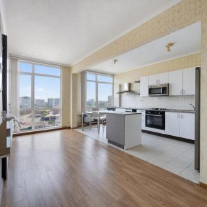 Приобретение трехкомнатной квартиры в Челябинске